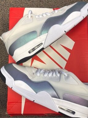 Jordan 4 RM Phantom Iridescent Men's White Iridescent Grey Low-Top Sneakers